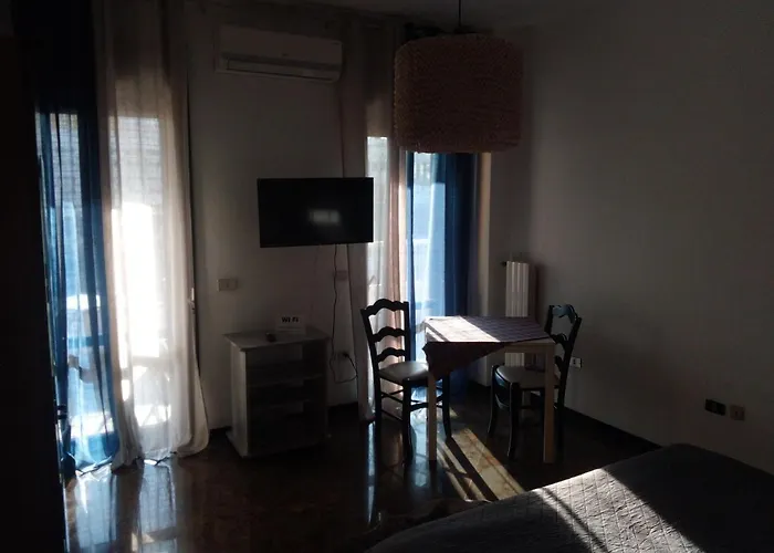 Executive Center Rooms